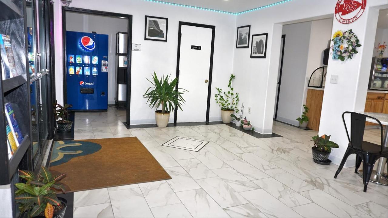 Lakes Inn Уорсо Экстерьер фото