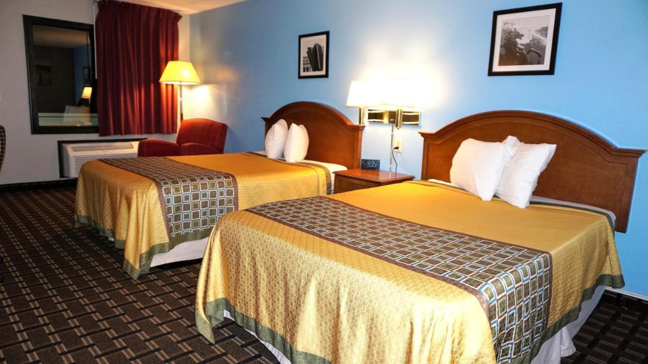 Lakes Inn Уорсо Экстерьер фото