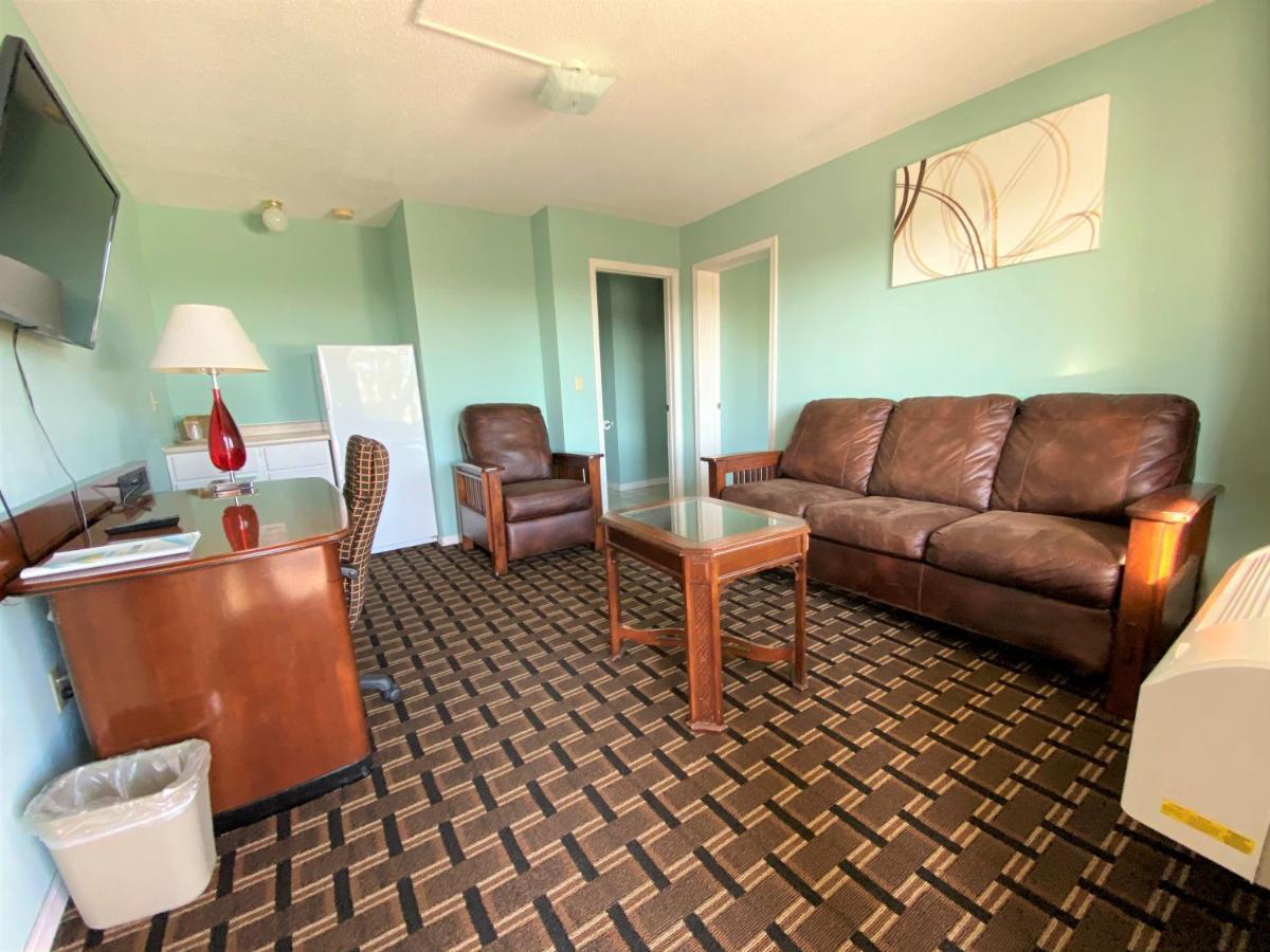 Lakes Inn Уорсо Экстерьер фото