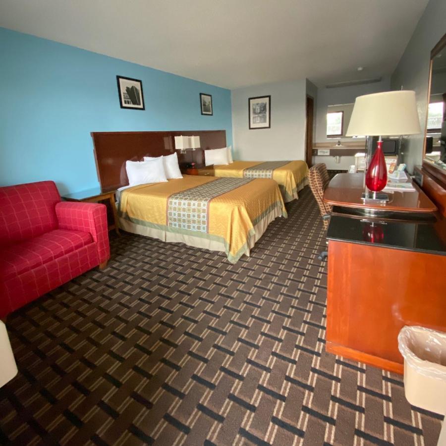 Lakes Inn Уорсо Экстерьер фото